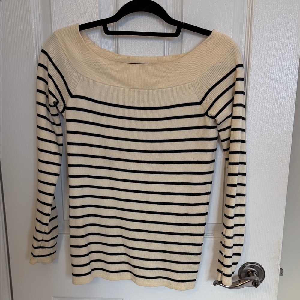 Banana Republic Cream and Black Knit Top